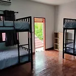 Blue Moon House - A Budget Hostel For Easy Travellers